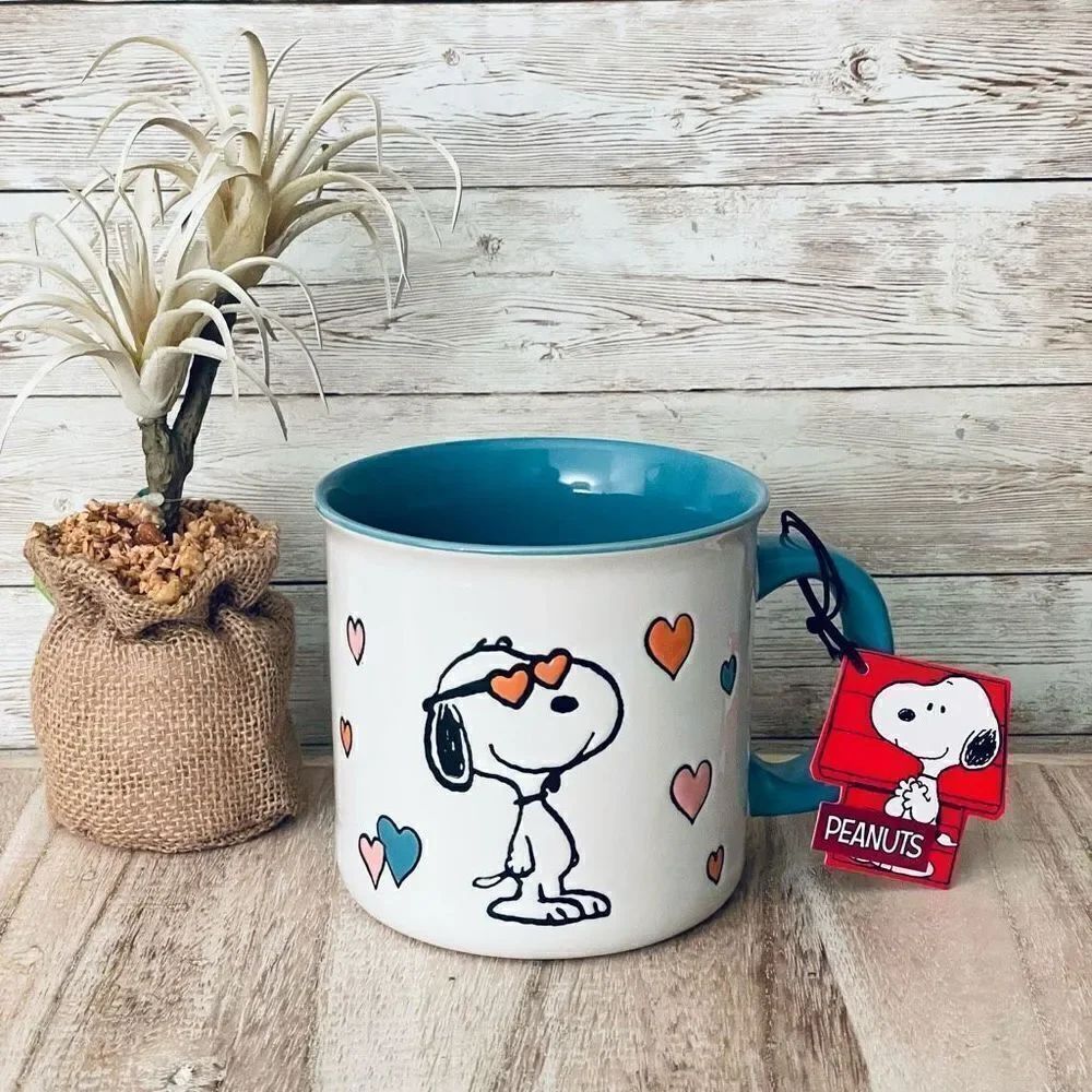 NWT Adorable Peanuts Snoopy in love White/ Blue Ceramic 21 Oz Big Mug Great Gift - Picture 12 of 12